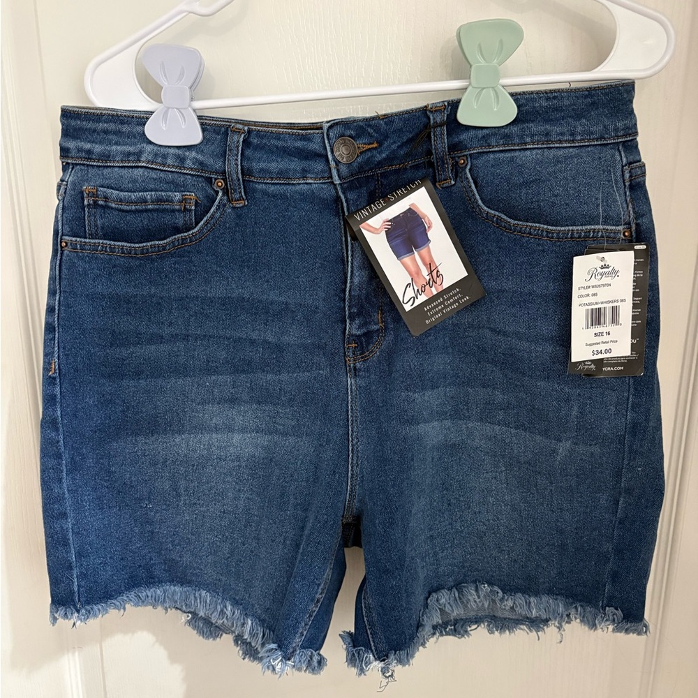Royalty For Me Women's Potassium Whiskers Jean shorts